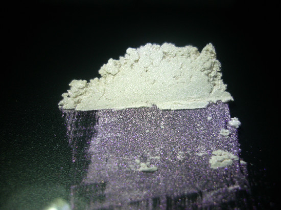 Pigment nacré à interférence violette, 10–60 μm – KT-219 - Kolortek