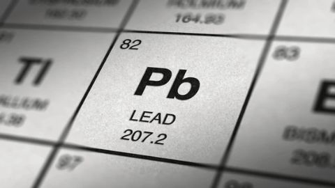 Métaux lourds dans les pigments cosmétiques : que révèlent les données de contrôle de l’UE en 2025 ?