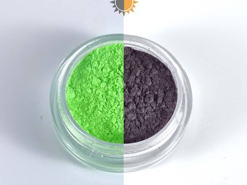 Pigment photochromique vert à gris, changement de couleur sous UV – KT-PMC-06-GG - Kolortek