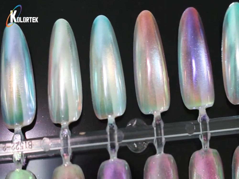 Les 7 meilleurs effets de poudre Aurora pour le nail art professionnel en 2026